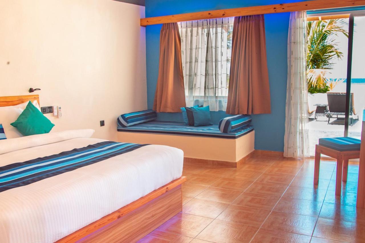 South Palm Resort Maldives With First-Ever Floating Spa Addu City Zimmer foto