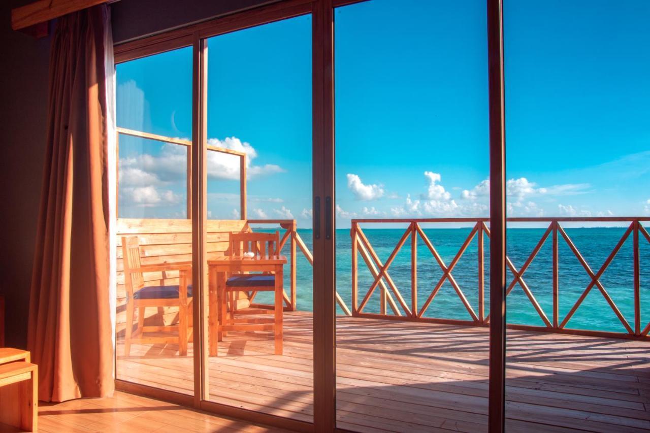 South Palm Resort Maldives With First-Ever Floating Spa Addu City Zimmer foto